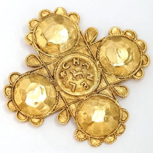 CHANEL CC Logo Cross Vintage Brooch Gold Tone 23 Pin Auth w/Box #22400 - Picture 1 of 16